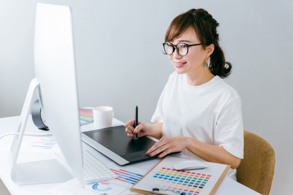 クリエイティブな仕事の種類一覧【職種カテゴリ別】