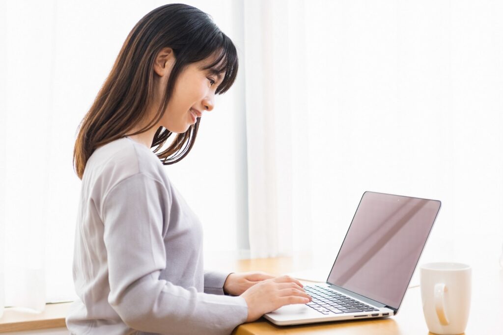 Canva副業で月20万円を目指す手順【4STEP】